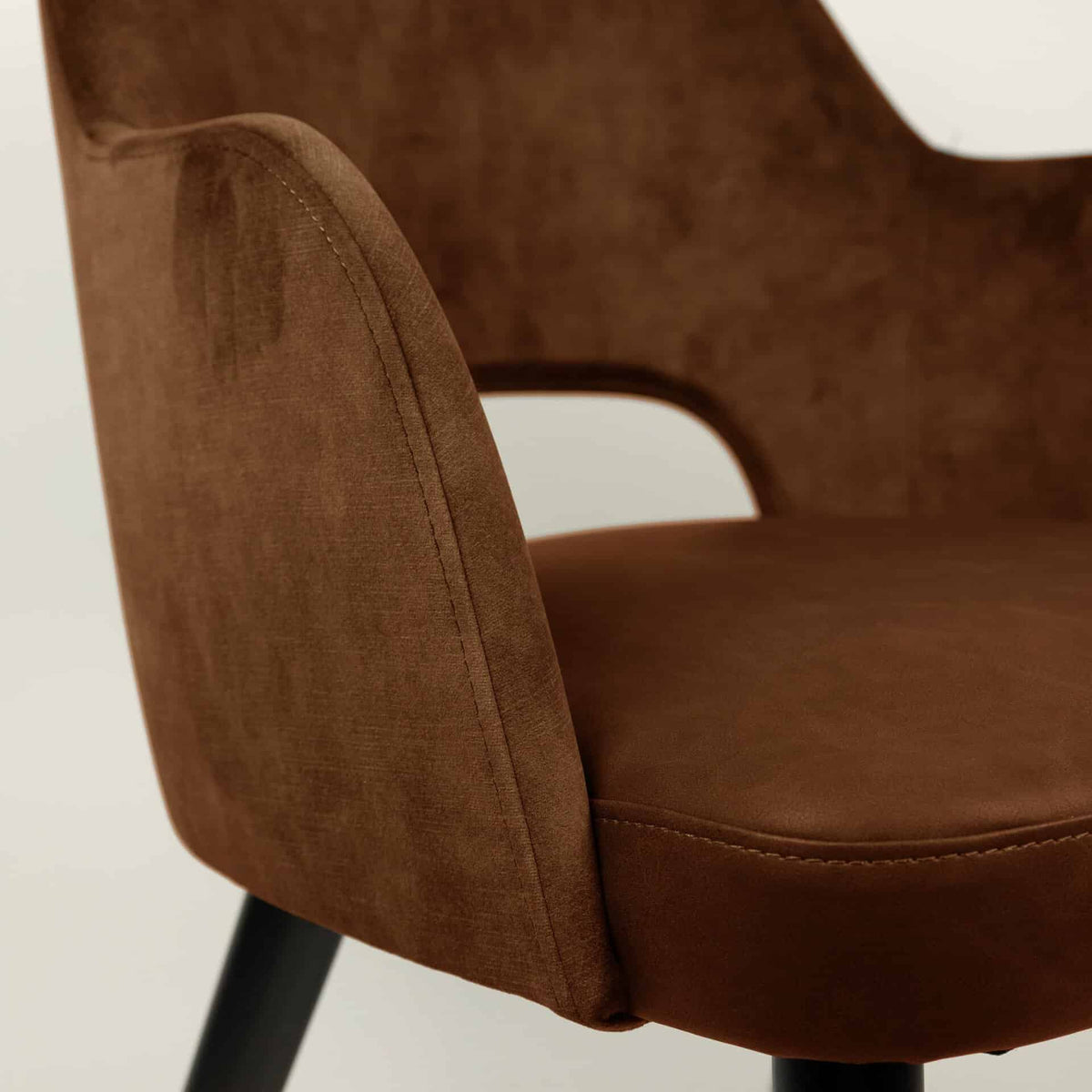 Olsen Armstoel – Roest Bruin