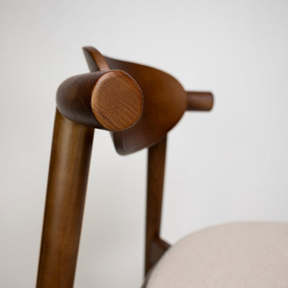 Noaro Stoel – Essenhout – Beige