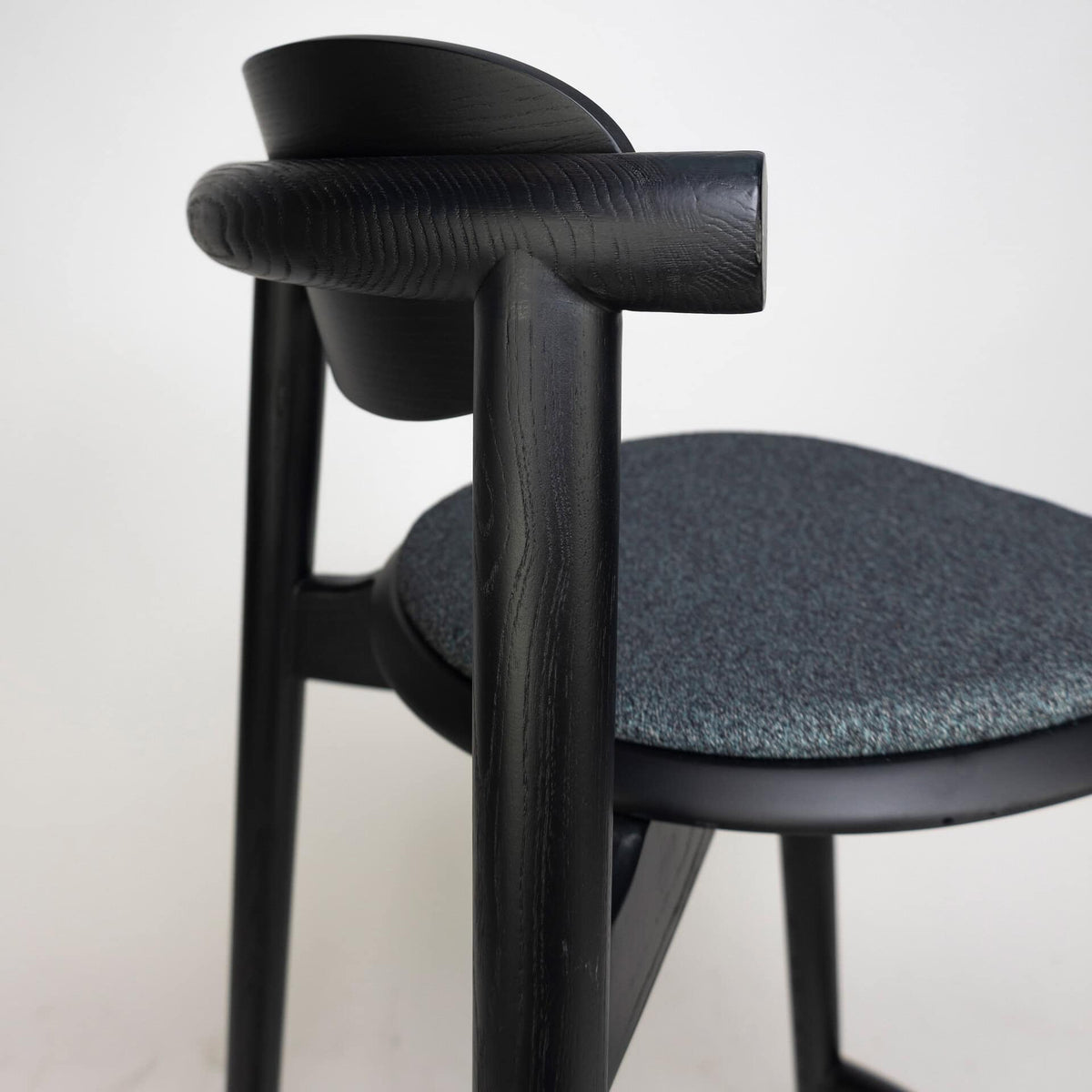 Noaro Kruk – Essenhout Zwart – Zwartgroen