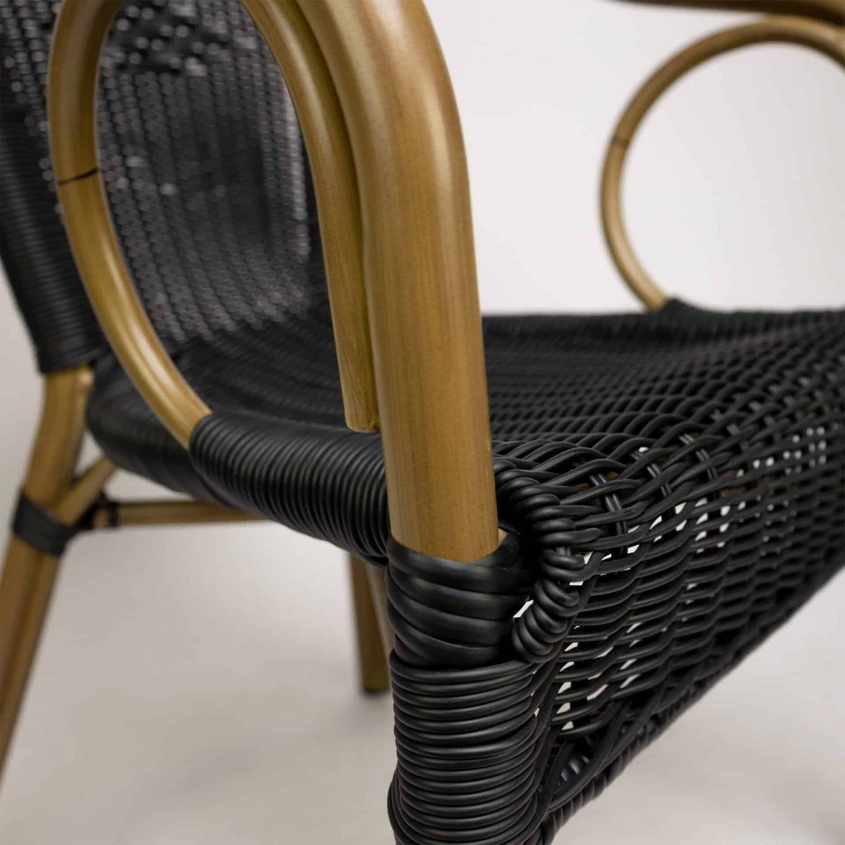 Costa Stoel – Dark Bamboo/Zwart