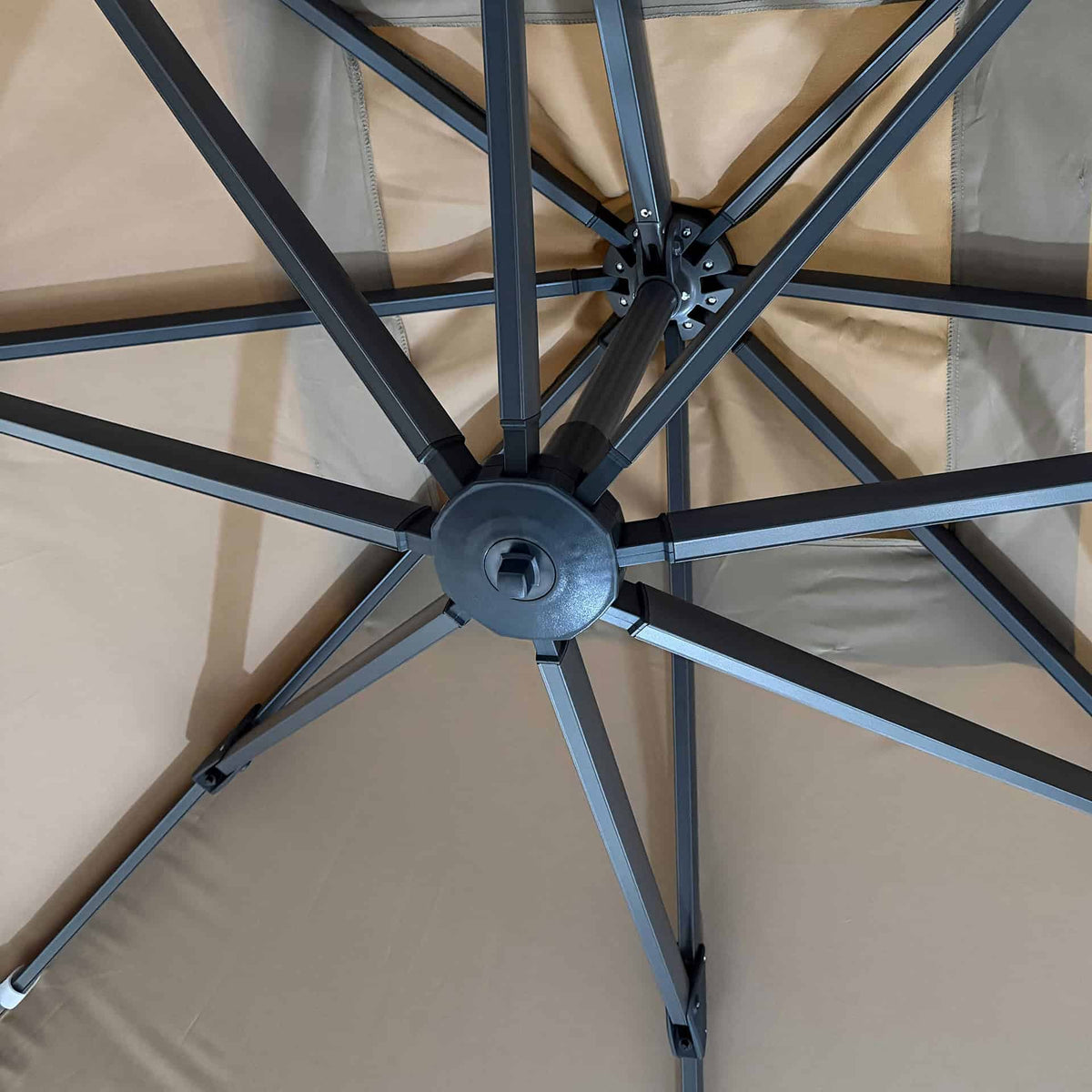 Eifel Parasol – 300x300cm – Taupe/Antraciet